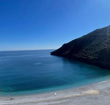 Holiday home αrmiriki House *