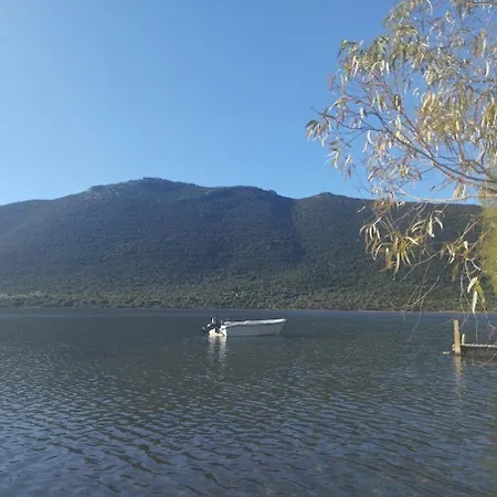 αrmiriki House * Limín Iérakos