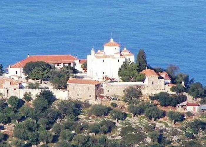 Feriehus αrmiriki House Limin Ierakos