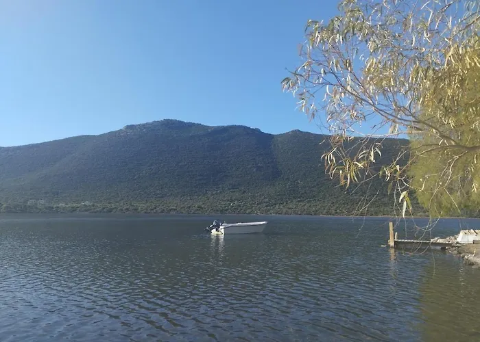 αrmiriki House * Limín Iérakos